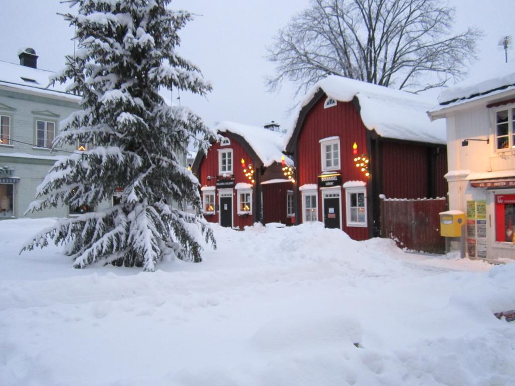 Hvilan V-Hem Norrtaelje Ab Bagian luar foto